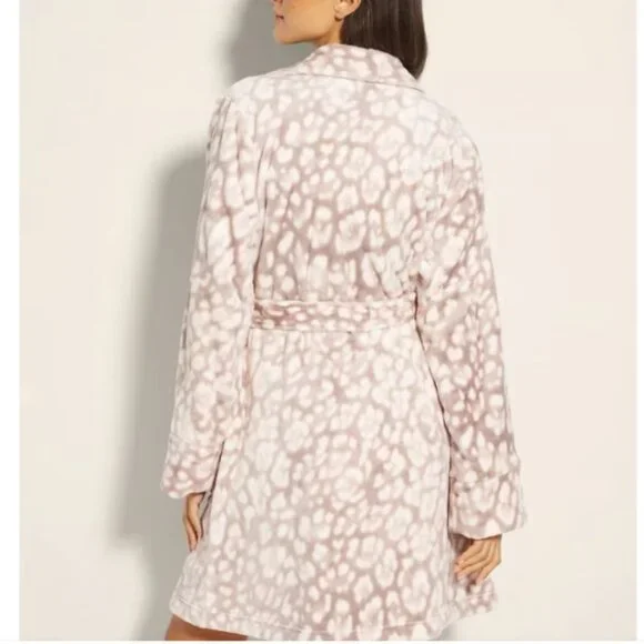 NWT Soma Plush Short Robe - Picture 4 of 6